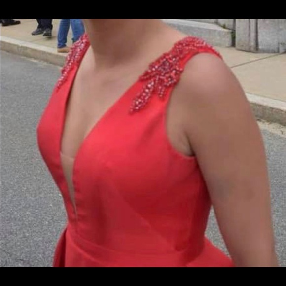 Prom Dress - Picture 4 of 4